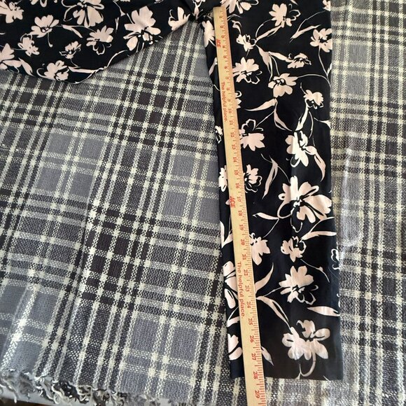 Basler Floral Straight Leg pants Womens Size 38 Elegant Casual Wear Black Pink - Picture 5 of 9